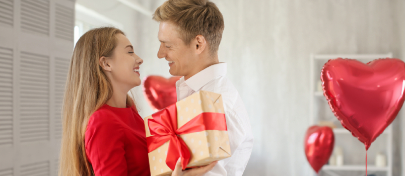 Best Gift Ideas for Couples - Gift Ideas for Him & Her