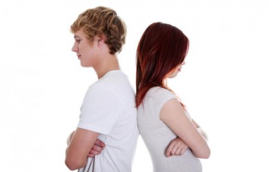 Pros and Cons of Living Together After Divorce