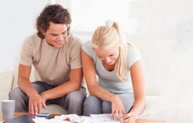 Constant Compromise: 5 Tips To Avoid Money Problems In Marriage