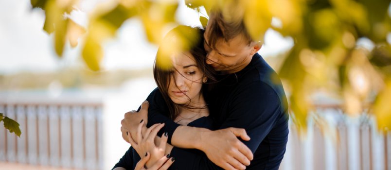 Asegúrate de darle al romance la atención que se merece Asegúrate de darle al romance la atención que se merece