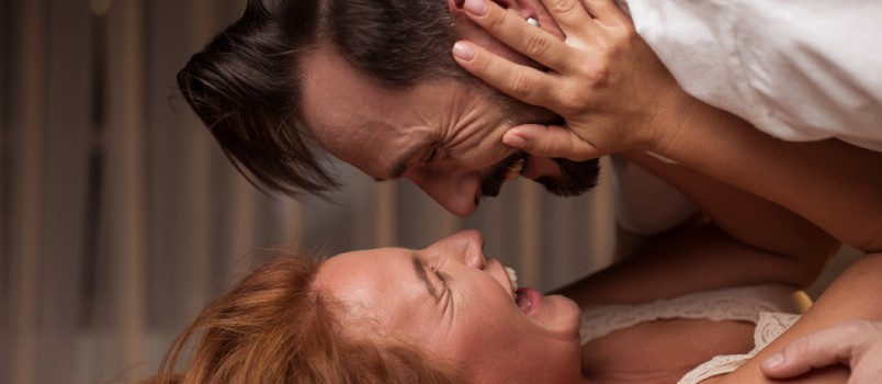 Recuerda la cita de la humorista Erma Bombeck: «El que ríe, dura». Recuerda la cita de la humorista Erma Bombeck: «El que ríe, dura».