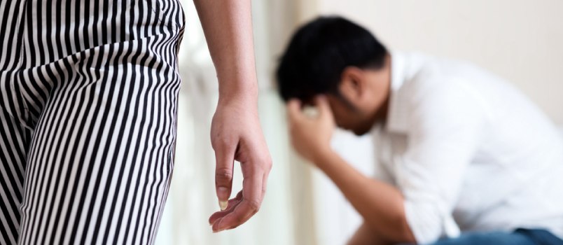 Tu cónyuge no es tu primera prioridad Tu cónyuge no es tu primera prioridad