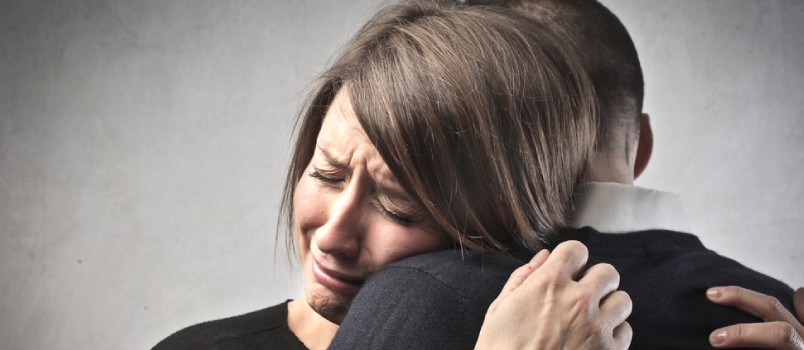 No pueden estar solos, pero están perpetuamente solos