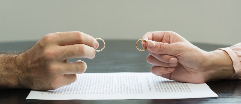 5 Errors to Avoid if You're Planning a Do-It-Yourself Divorce